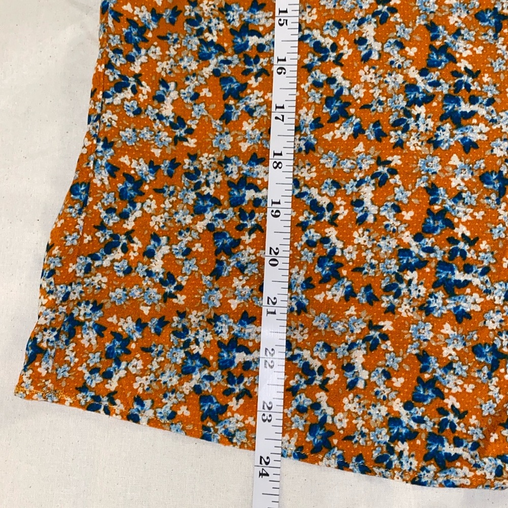 Rose & Olive Floral Camisole Top - Picture 10 of 12